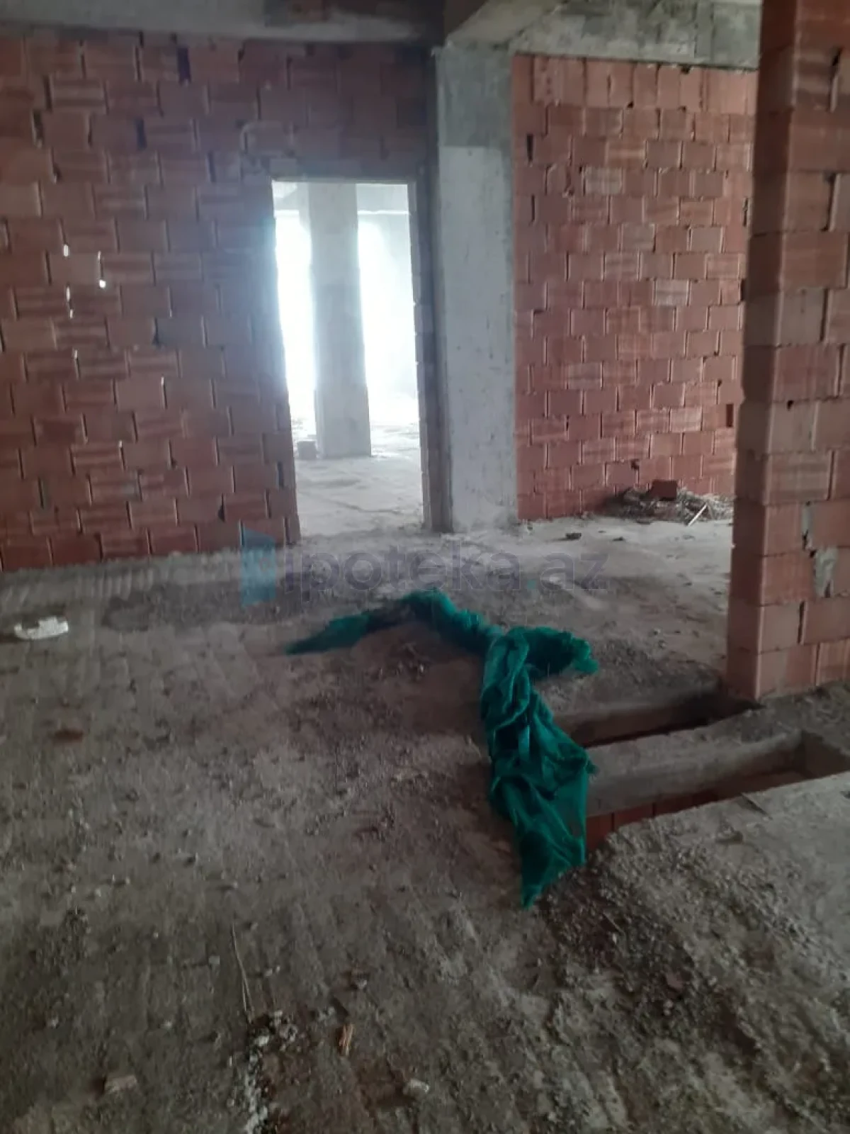 Satılır 3 otaqlı yeni tikili 181 m²