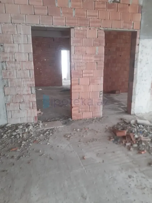 Satılır 3 otaqlı yeni tikili 181 m²