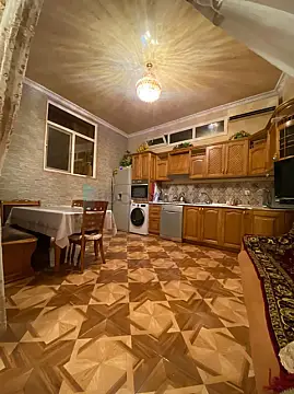 Satılır 4 otaqlı həyət evi 146 m²