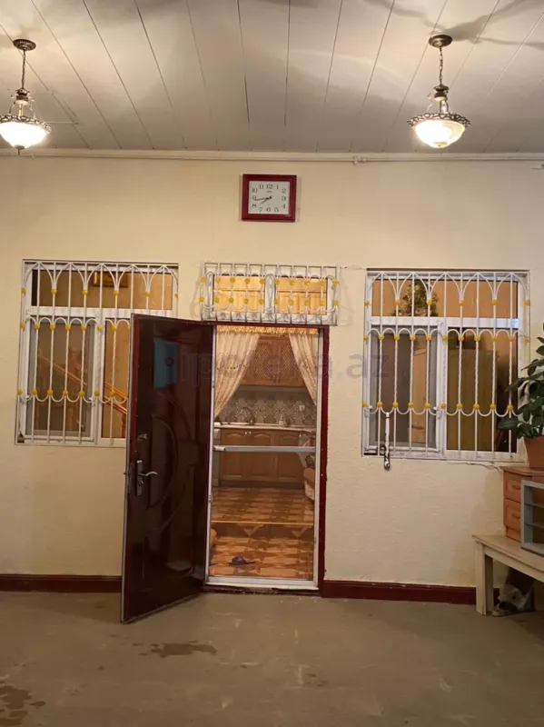Satılır 4 otaqlı həyət evi 146 m²