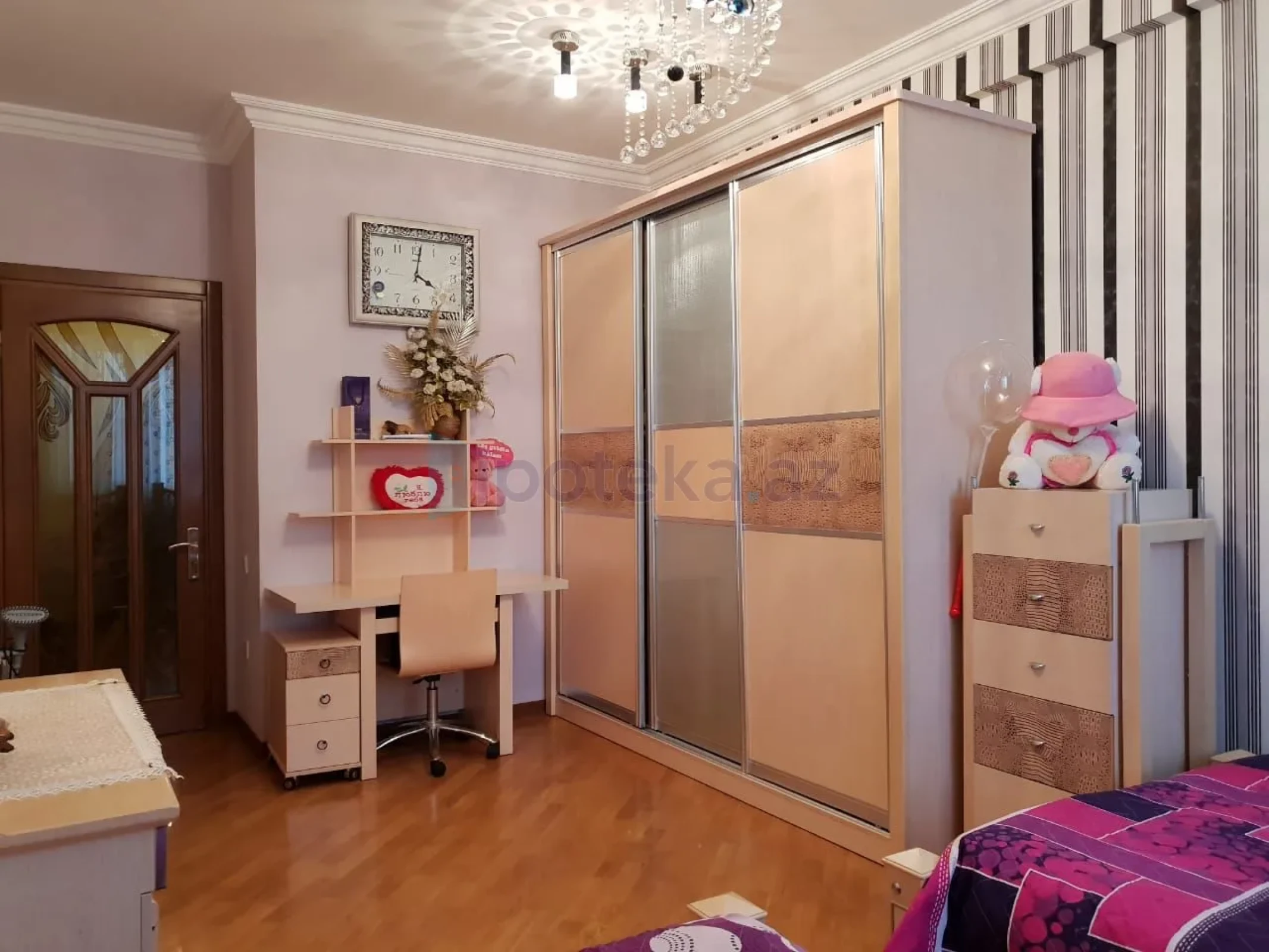 Satılır 4 otaqlı yeni tikili 165 m²