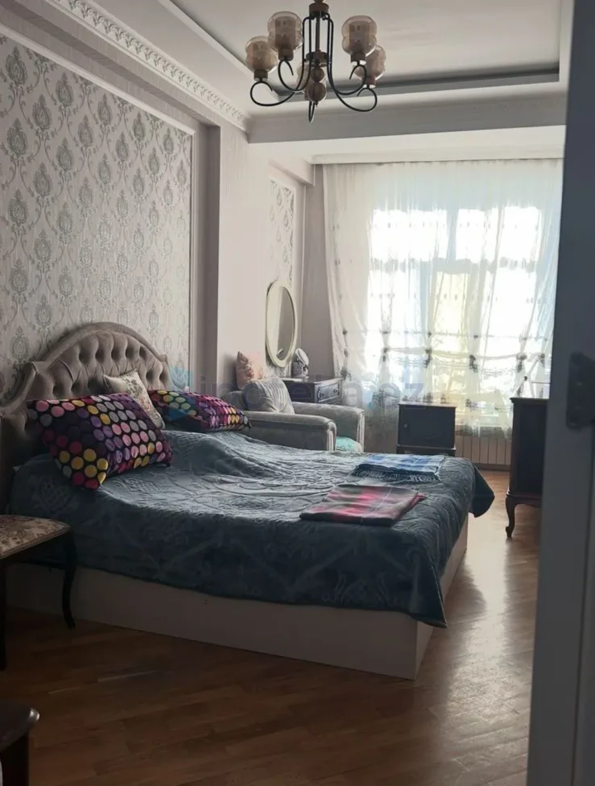 Satılır 2 otaqlı yeni tikili 98 m²