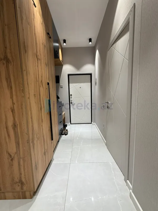 Satılır 2 otaqlı yeni tikili 74 m²