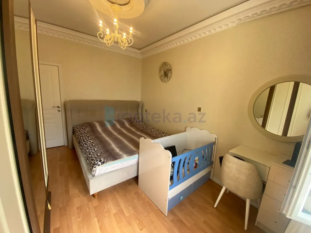 Satılır 2 otaqlı köhnə tikili 36 m²