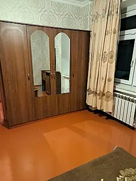 Satılır 5 otaqlı köhnə tikili 96 m²