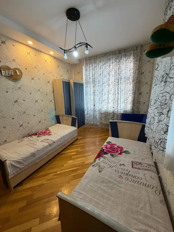 Satılır 3 otaqlı yeni tikili 100 m²