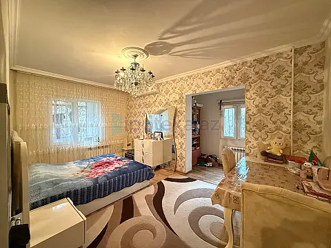 Satılır 2 otaqlı köhnə tikili 60 m² — Bakı, Yeni Günəşli 2 otaq 60.00 m²