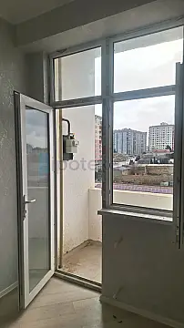Satılır 3 otaqlı yeni tikili 56 m²