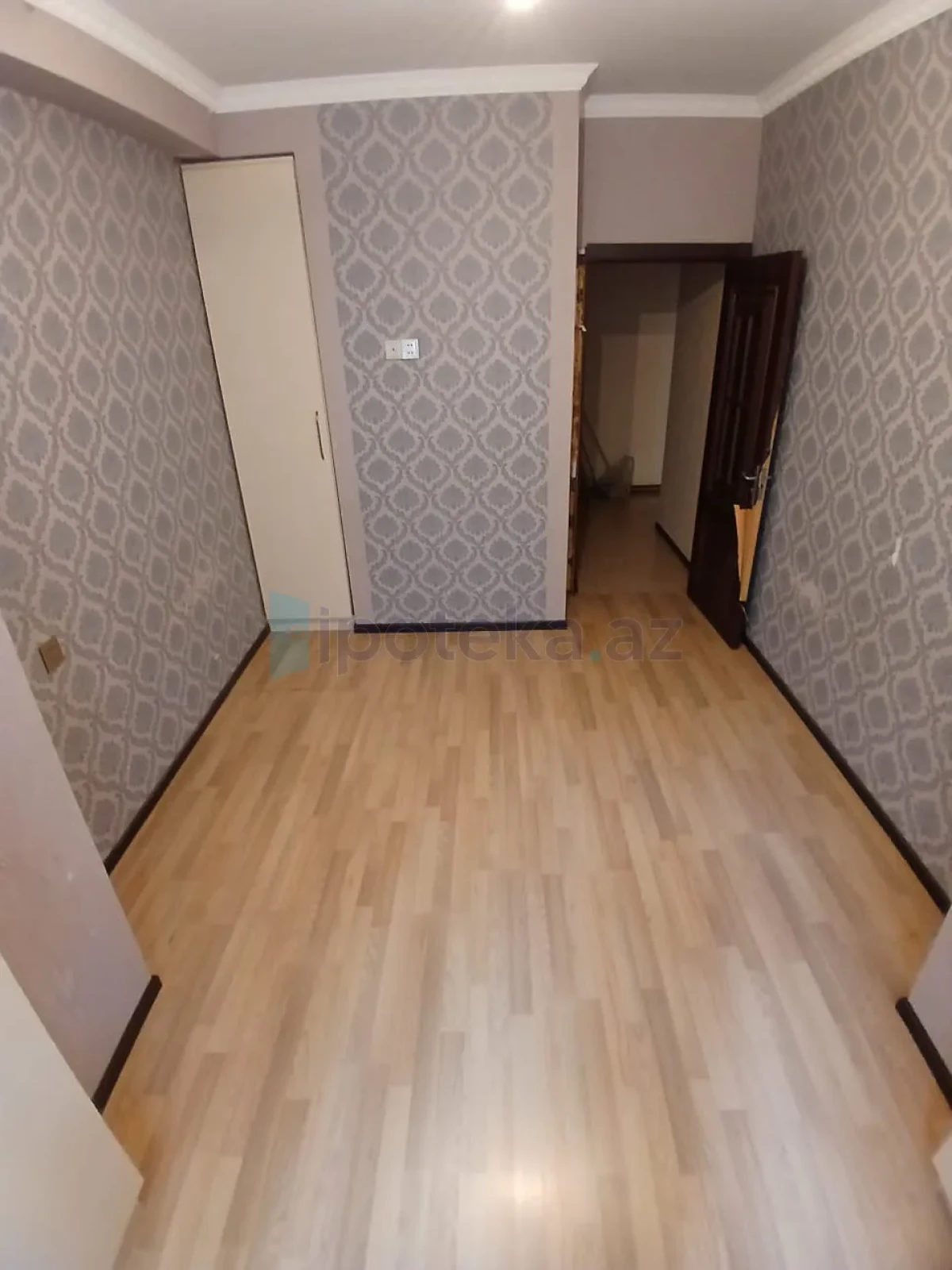 Satılır 3 otaqlı yeni tikili 85 m²