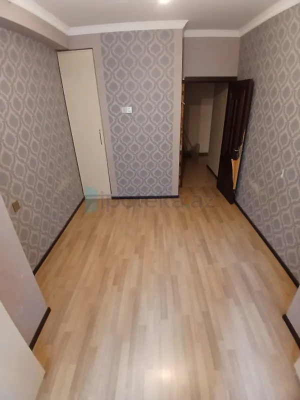 Satılır 3 otaqlı yeni tikili 85 m²