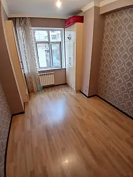 Satılır 3 otaqlı yeni tikili 85 m²