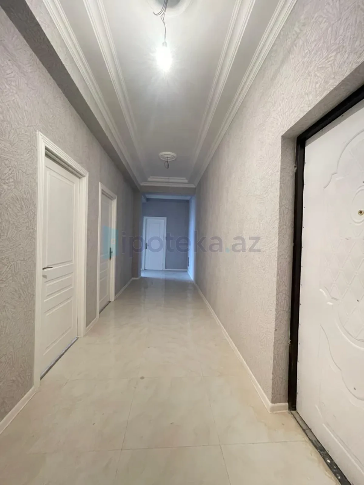 Satılır 2 otaqlı yeni tikili 95 m²