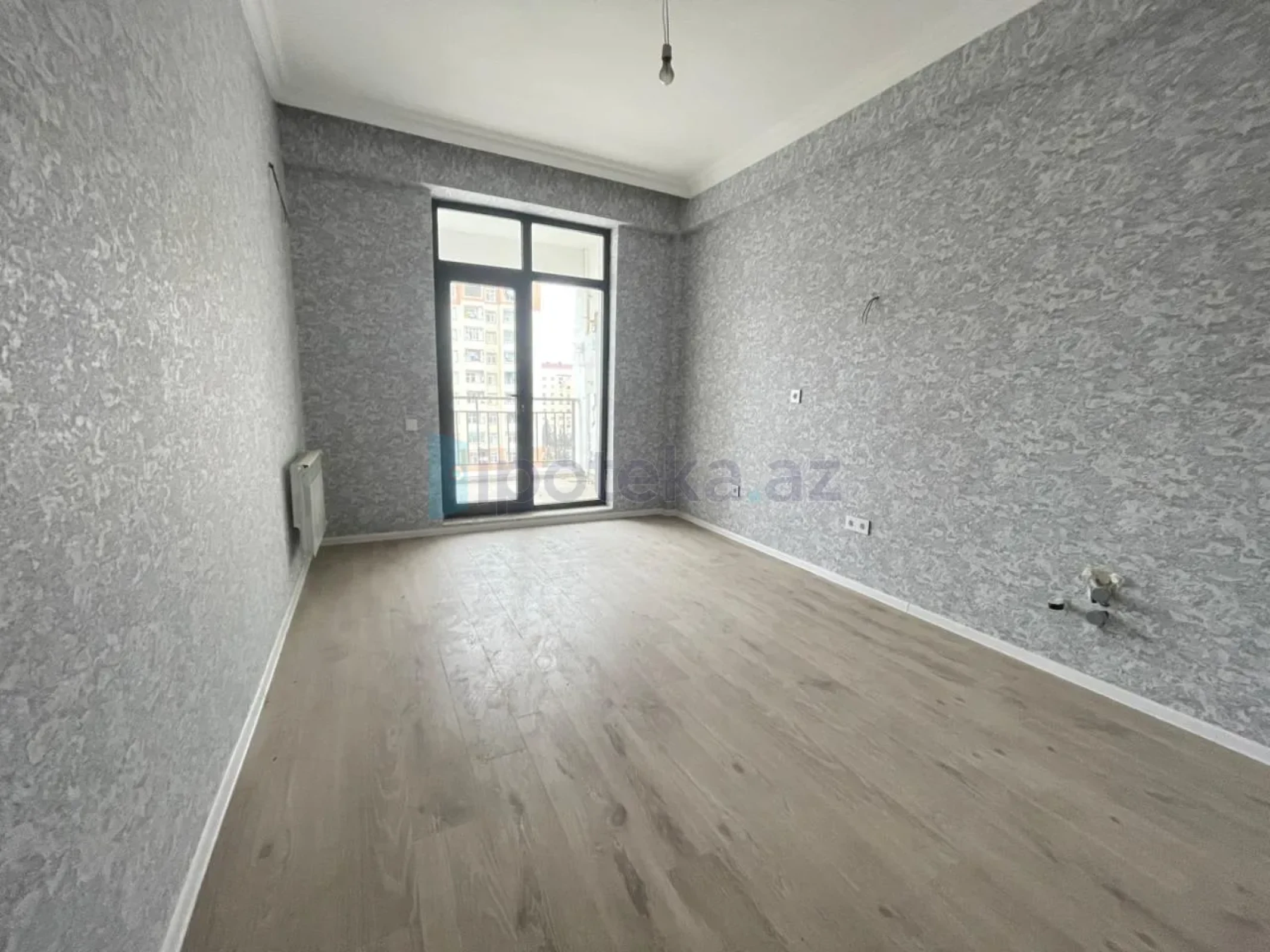 Satılır 2 otaqlı yeni tikili 95 m²