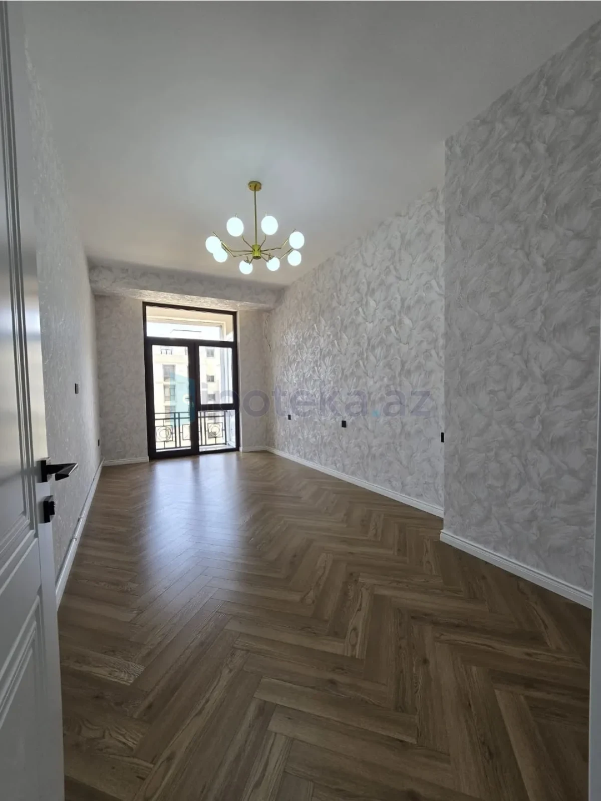 Satılır 3 otaqlı yeni tikili 132 m²