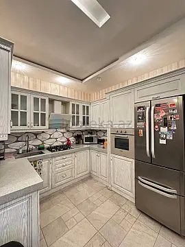 Satılır 3 otaqlı yeni tikili 90 m²