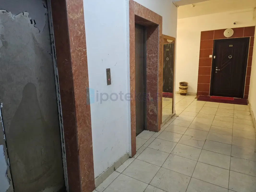 Satılır 2 otaqlı yeni tikili 82 m²