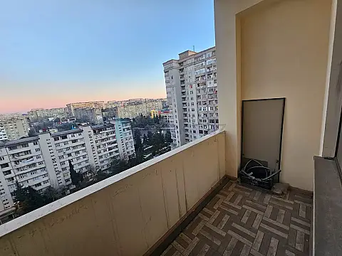 Satılır 2 otaqlı yeni tikili 82 m²
