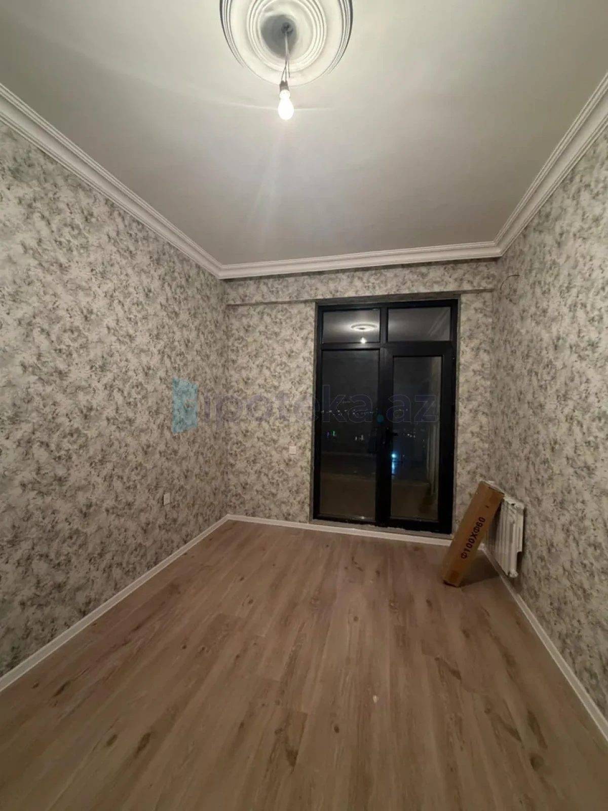 Satılır 2 otaqlı yeni tikili 74 m²