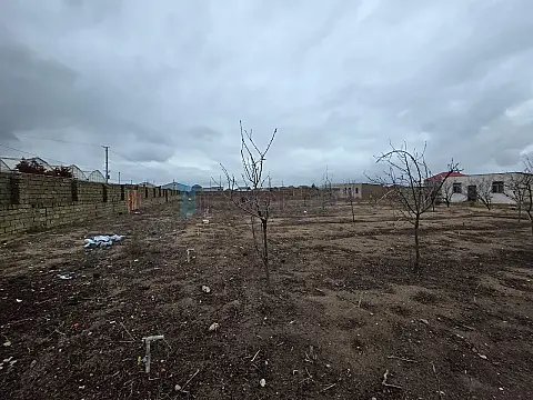 Satılır torpaq sahəsi 12 m²