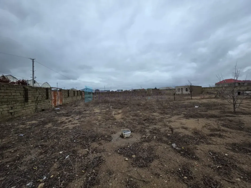 Satılır torpaq sahəsi 12 m²