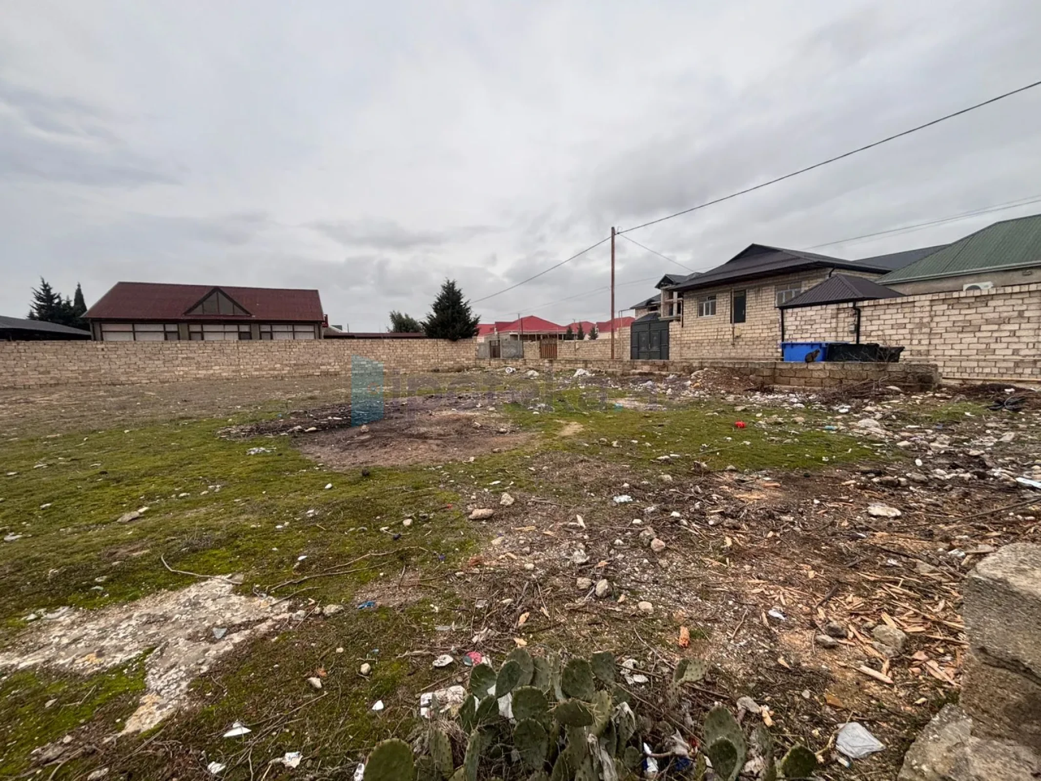 Satılır torpaq sahəsi 12 m²