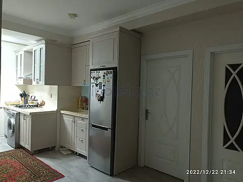 Satılır 3 otaqlı yeni tikili 80 m²