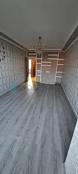 Satılır 3 otaqlı köhnə tikili 70 m²