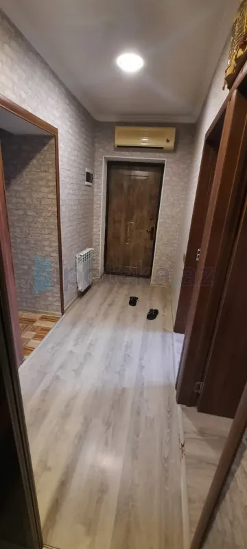 Satılır 3 otaqlı köhnə tikili 70 m²