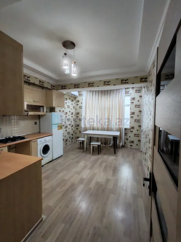 Satılır 2 otaqlı yeni tikili 83 m²