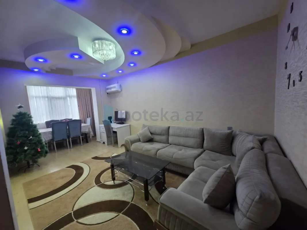 Satılır 3 otaqlı köhnə tikili 80 m²