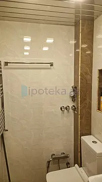 Satılır 3 otaqlı köhnə tikili 70 m²