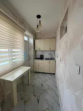 Satılır 3 otaqlı köhnə tikili 54 m²