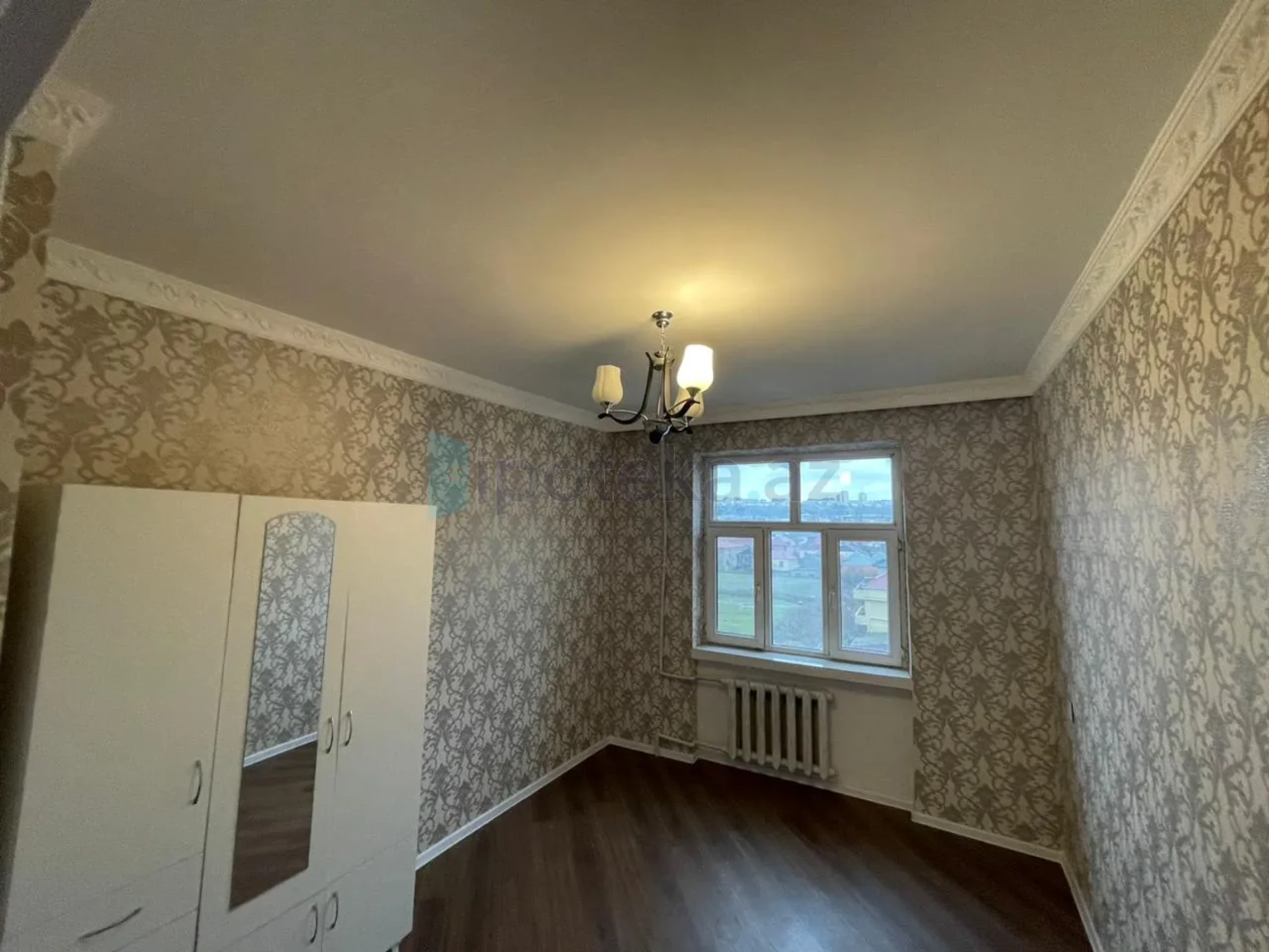 Satılır 3 otaqlı köhnə tikili 54 m²