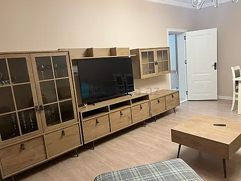 Satılır 2 otaqlı həyət evi 95 m²