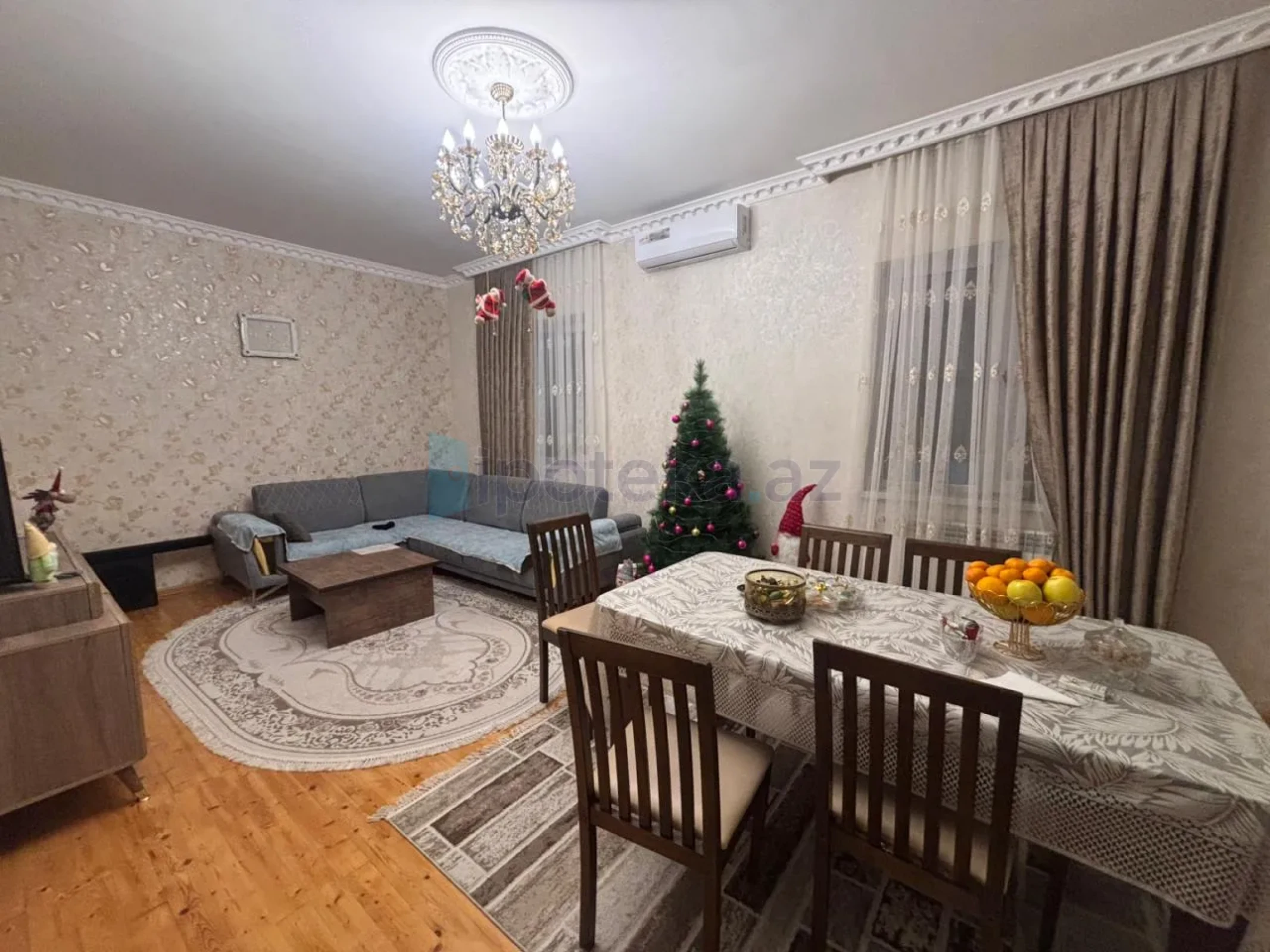 Satılır 3 otaqlı mənzil 160 m²