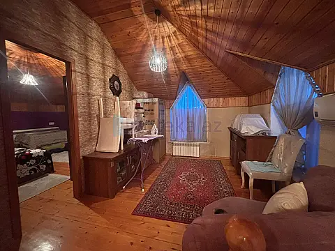 Satılır 3 otaqlı mənzil 160 m²