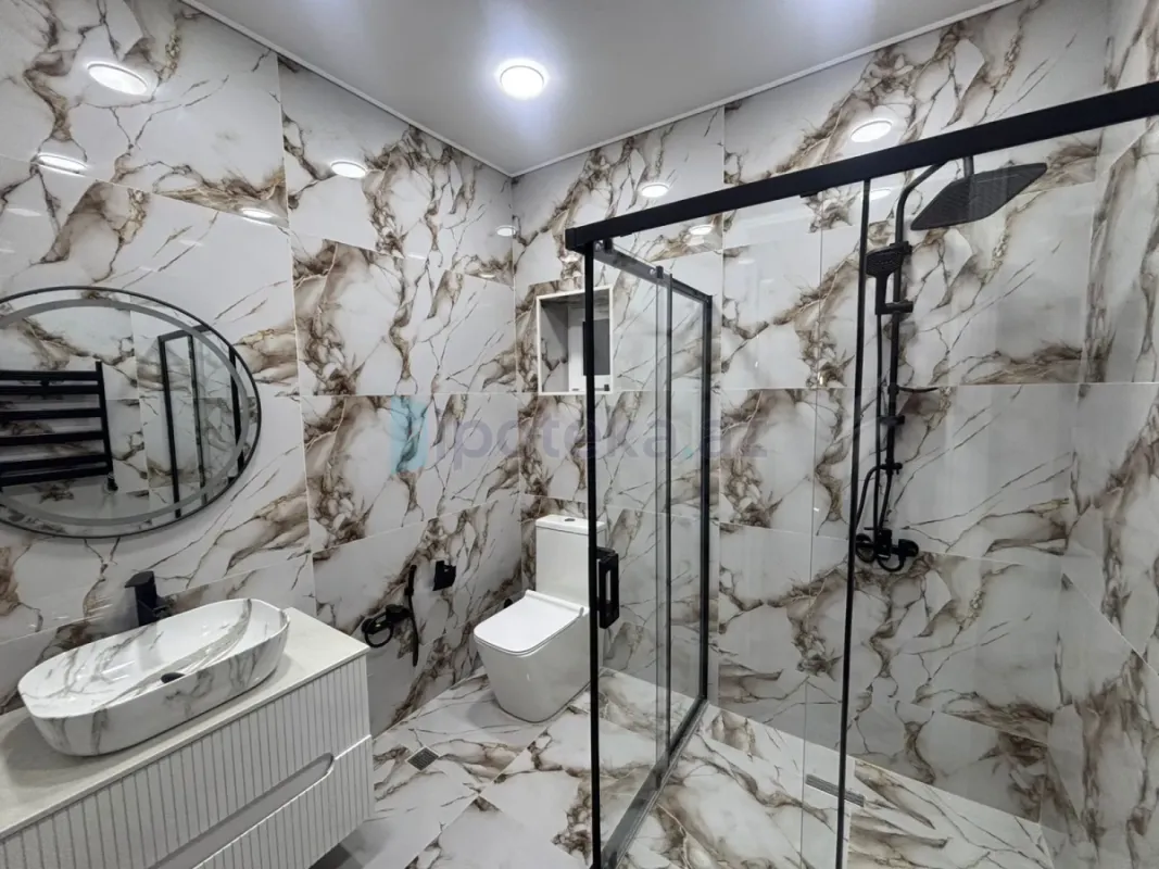 Satılır 4 otaqlı mənzil 155 m²