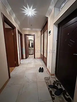 Satılır 2 otaqlı yeni tikili 93 m²