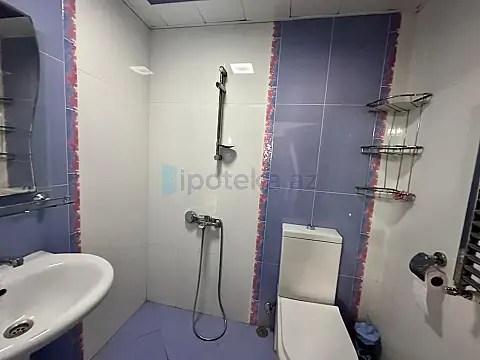 Satılır 3 otaqlı yeni tikili 140 m²