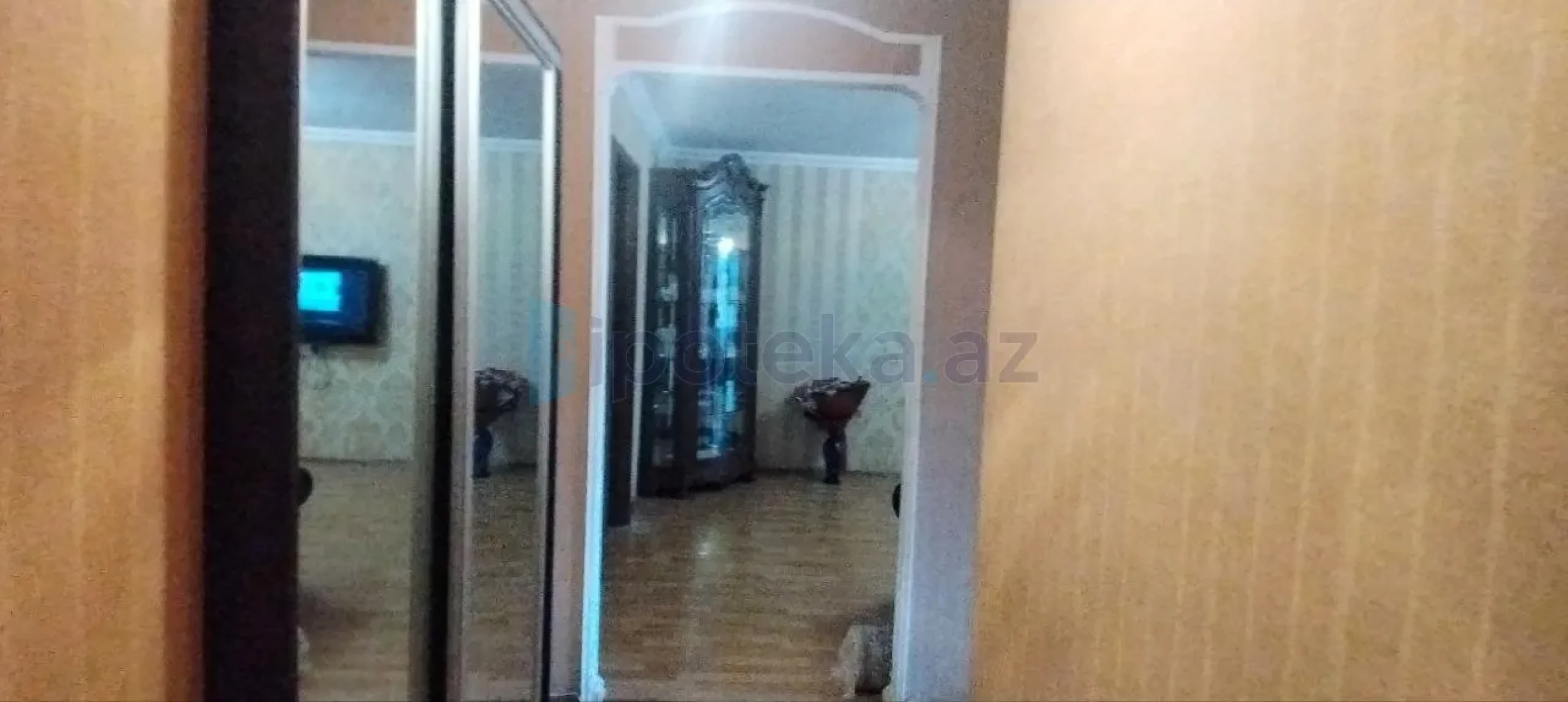 Satılır 3 otaqlı köhnə tikili 70 m²