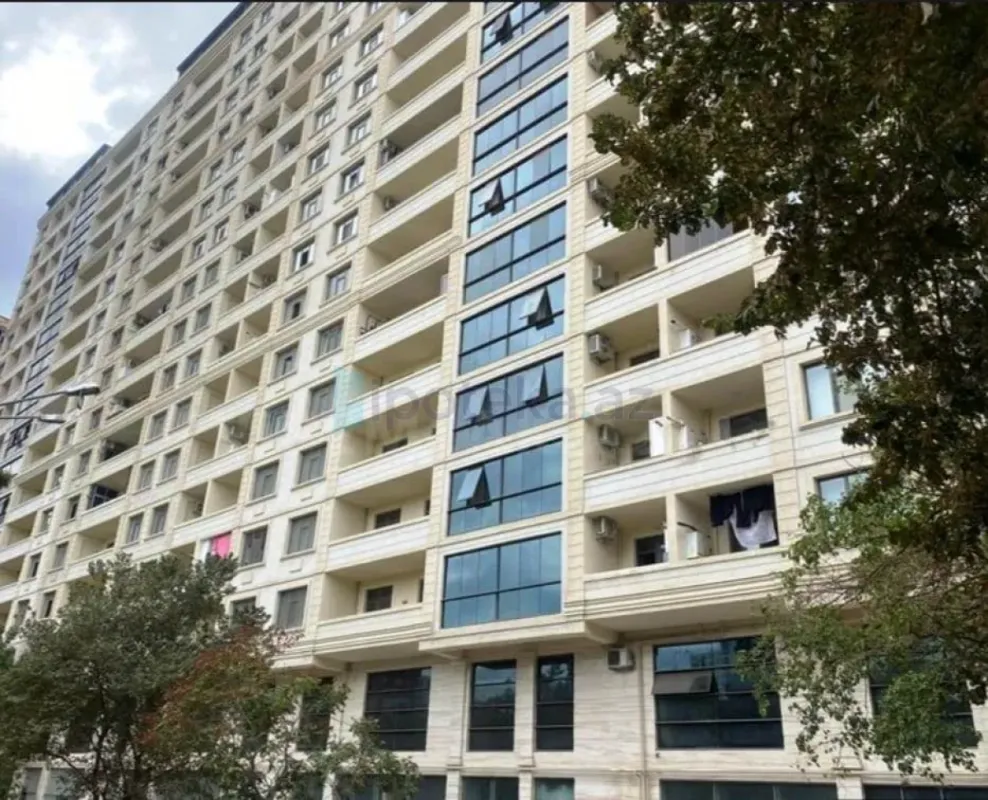 Satılır 2 otaqlı yeni tikili 65 m²