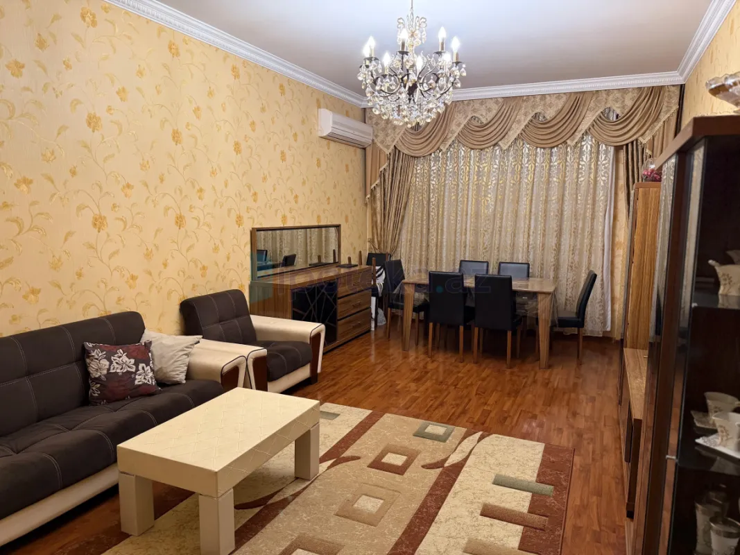 Satılır 2 otaqlı yeni tikili 64 m²