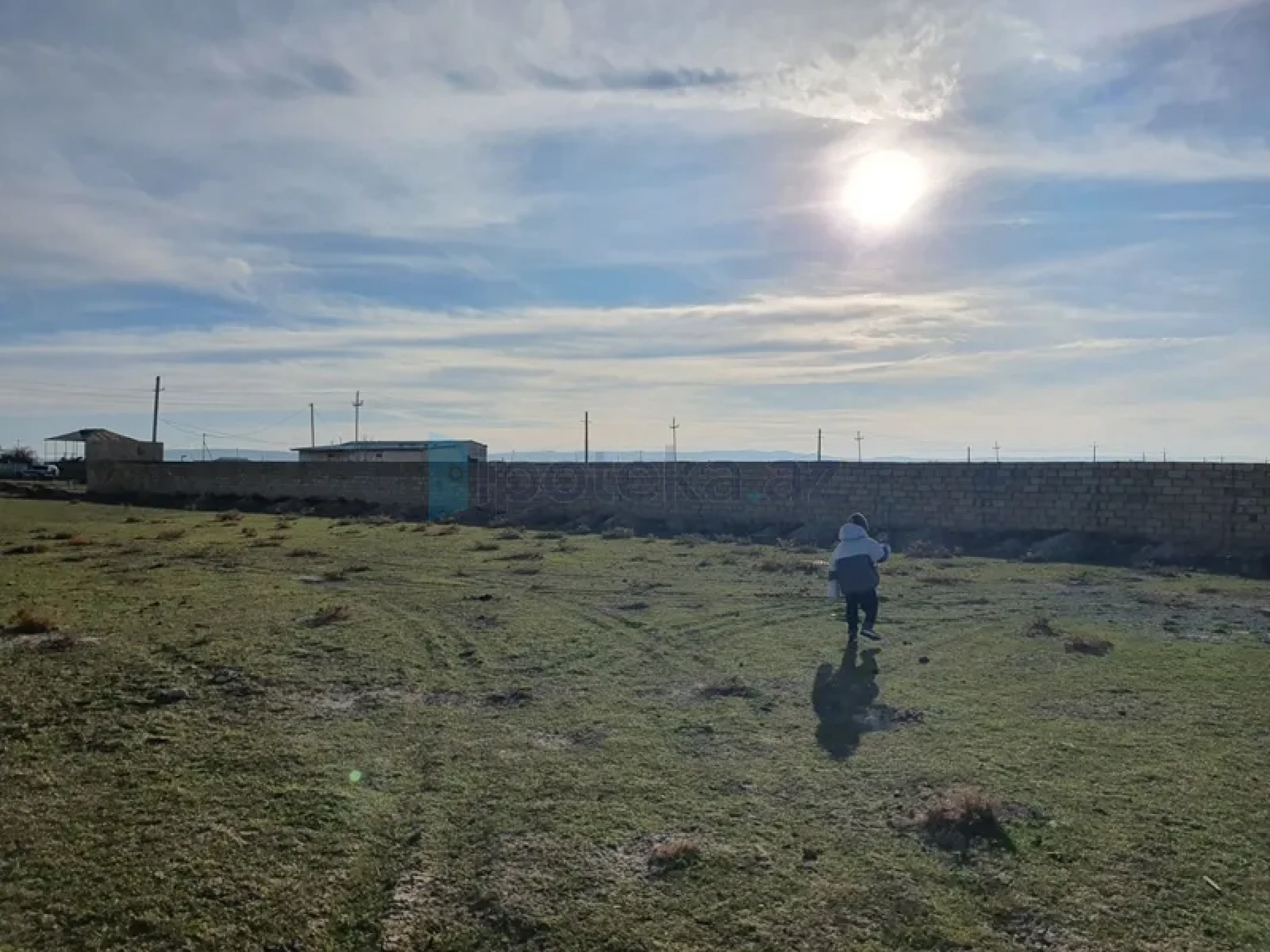 Satılır torpaq sahəsi 600 m²