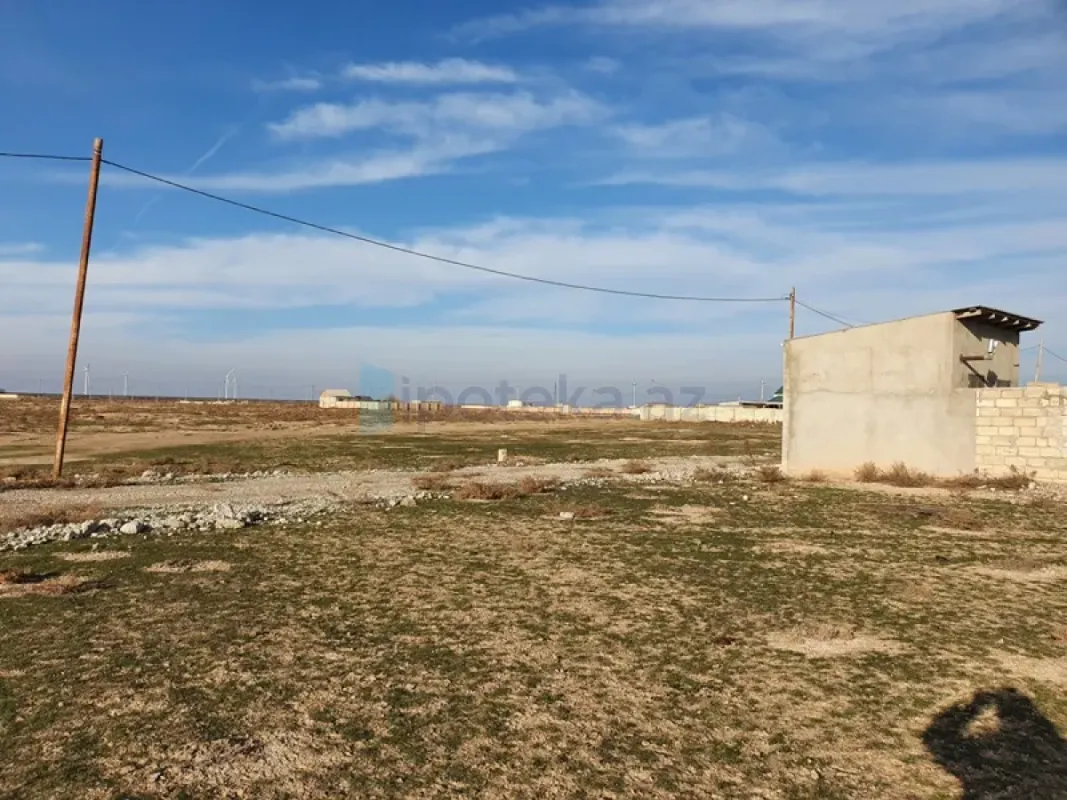 Satılır torpaq sahəsi 600 m²