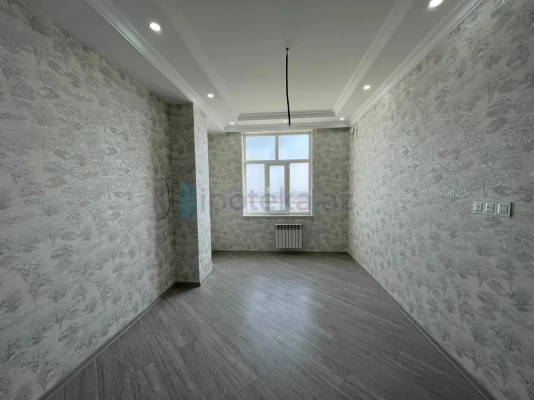 Satılır 3 otaqlı yeni tikili 85 m²