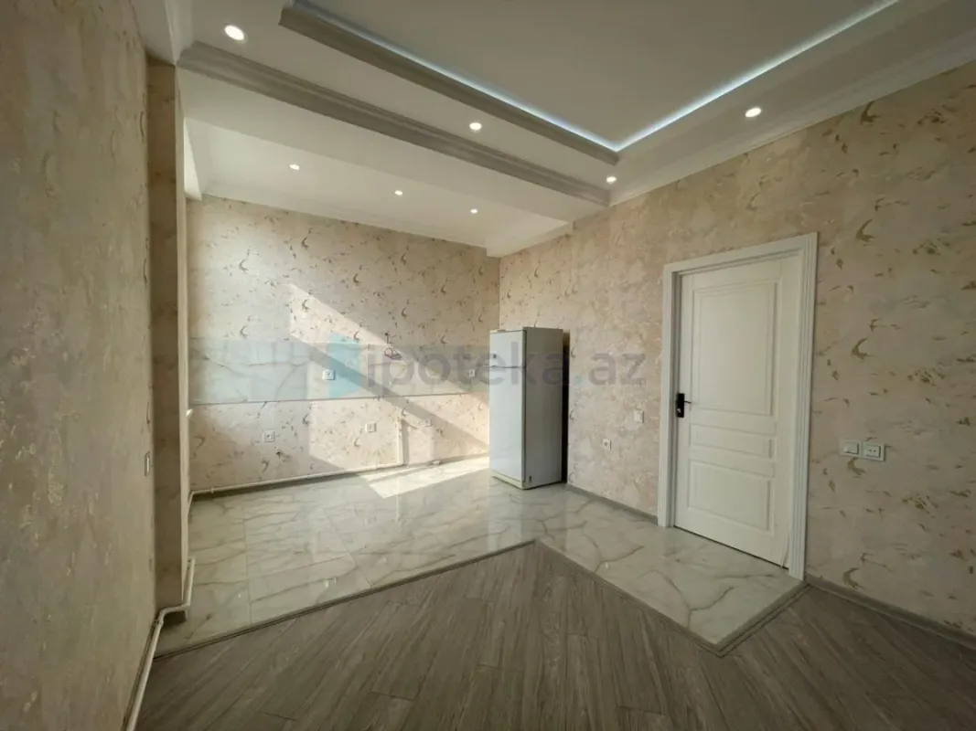Satılır 3 otaqlı yeni tikili 85 m²