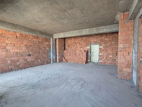 Satılır 1 otaqlı yeni tikili 61.7 m²