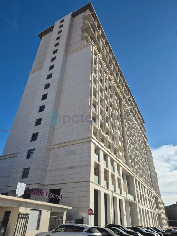 Satılır 1 otaqlı yeni tikili 71.7 m²