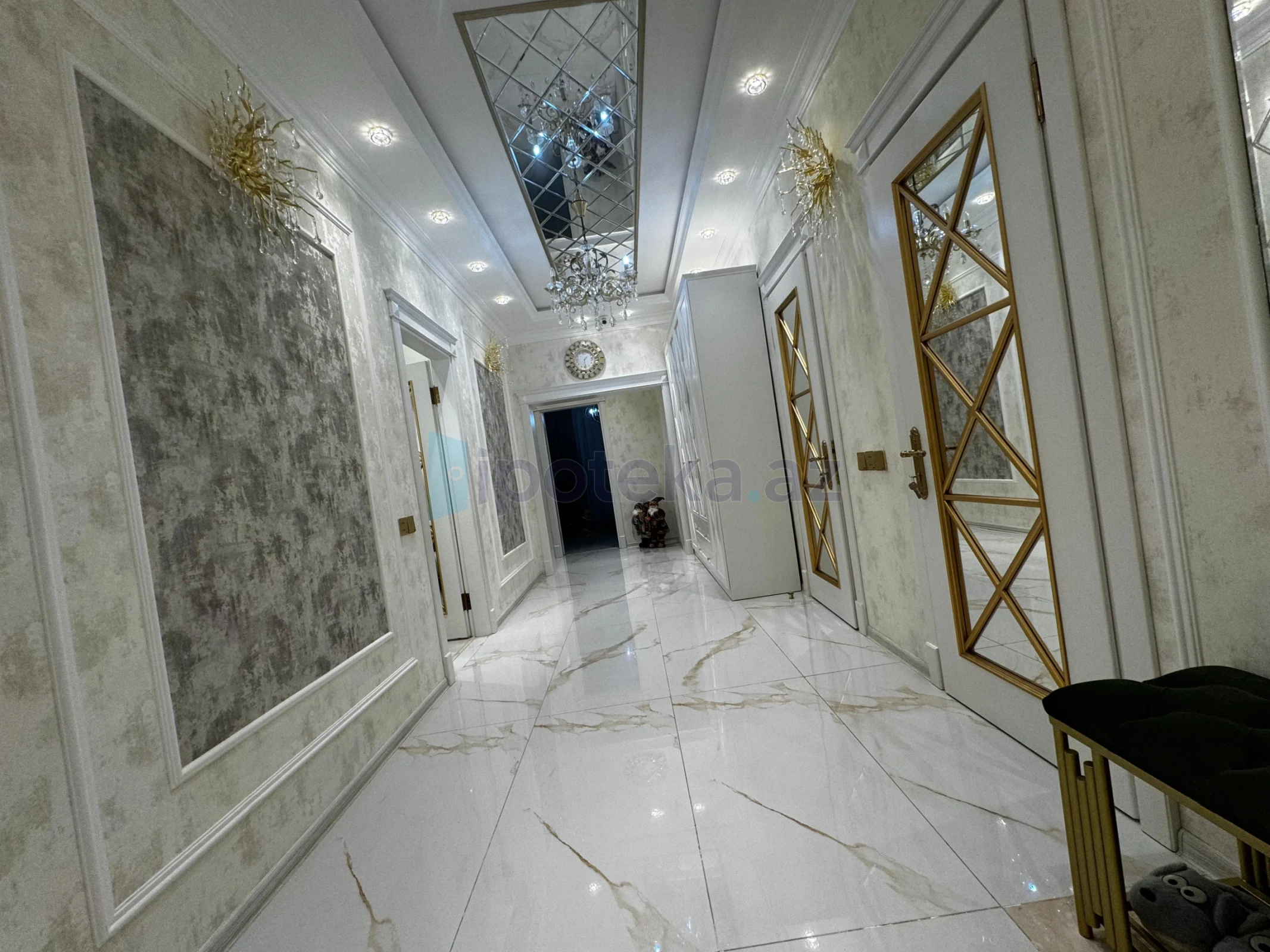 Satılır 3 otaqlı yeni tikili 99 m²