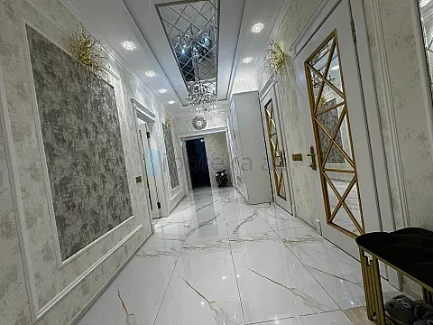 Satılır 3 otaqlı yeni tikili 99 m²